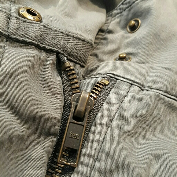 Light Jacket - Picture 4 of 7